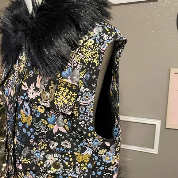 Sui by Anna Sui Colorful Tapestry Fur Vest L - Picture 6 of 17